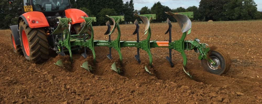 Amazone Cayros and Catros Demos machines available 